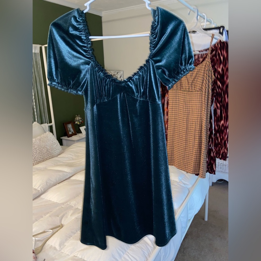 Short/Short sleeved Dress